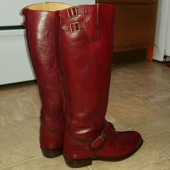 *SOLD*FRYE - Picture 2 of 4